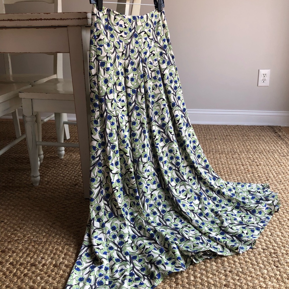 ME+EM Floral Maxi Skirt in Cream and Blue - Picture 2 of 13